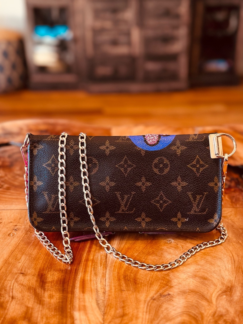 Louis Vuitton
2009  LV Monogram Insolite Wallet reinvented Crossbody vintage - Picture 3 of 16